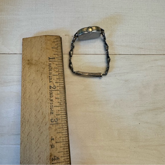 Delmark Swiss Ladies Watch 1/20 -12K G. F. Sterling Base Pat. - Picture 11 of 11